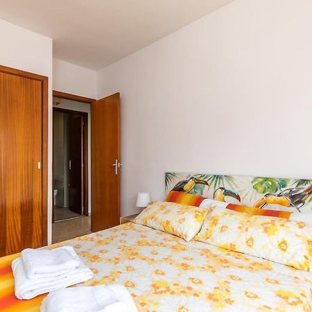 Isola Beachside Apartment Βαλένθια Εξωτερικό φωτογραφία