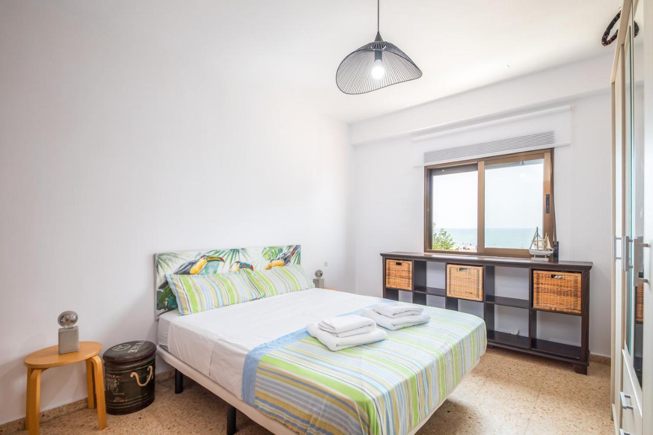 Isola Beachside Apartment Βαλένθια Εξωτερικό φωτογραφία