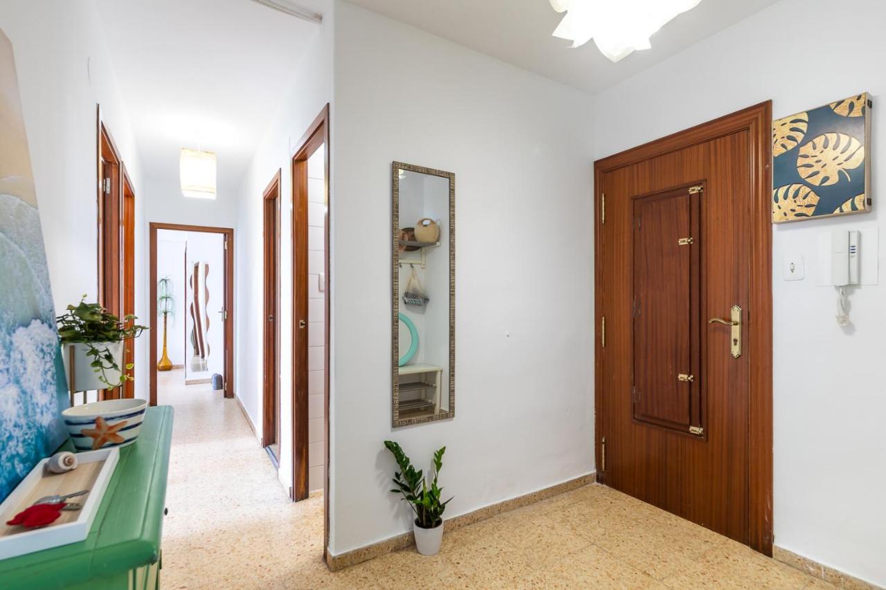 Isola Beachside Apartment Βαλένθια Εξωτερικό φωτογραφία